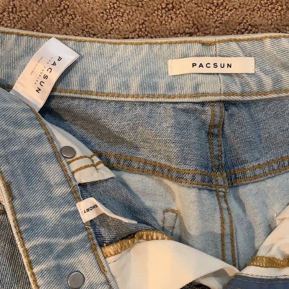 Pacsun Blocked Denim Shorts - Picture 3 of 4